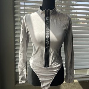 Maniere de Voir long sleeve Bodysuit S size 10. Gym baddie